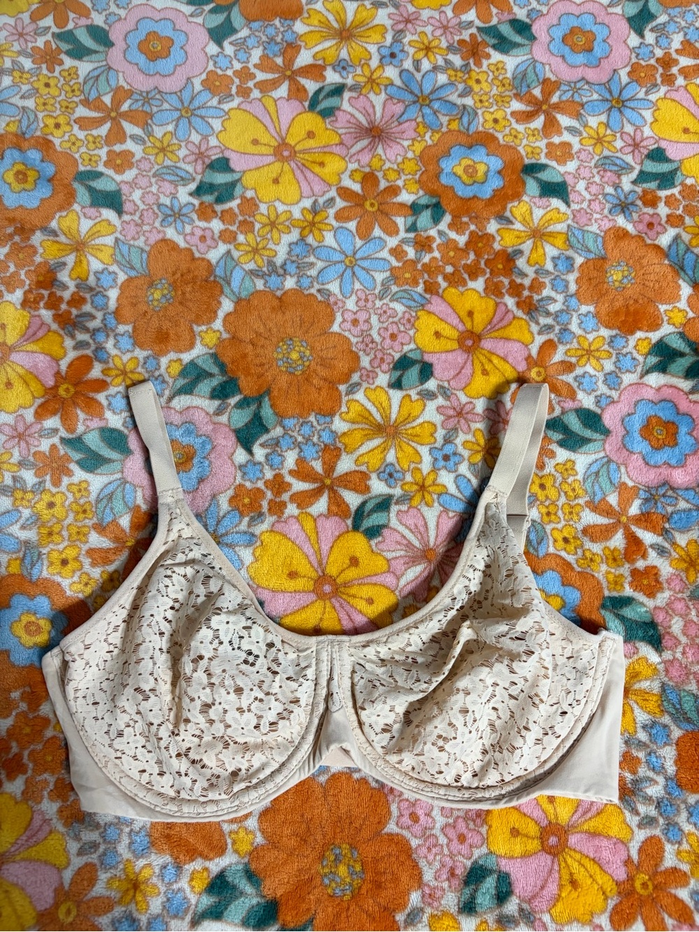 Chantelle Group Norah Comfort Underwire Bra in Nude Rose Size 34DD